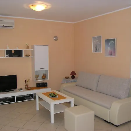 Biljana For Relaxing Holidays In Apartment *